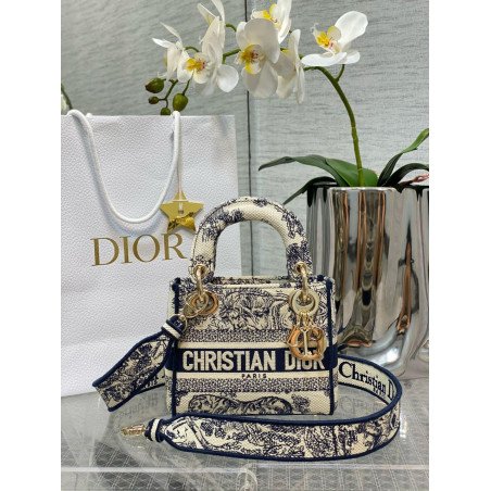 Christian Dior Lady  D-Lite Bag