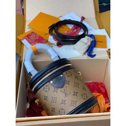 Louis Vuitton Cannes leather Hand bag