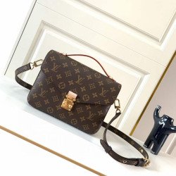 Louis Vuitton Pochette Bag